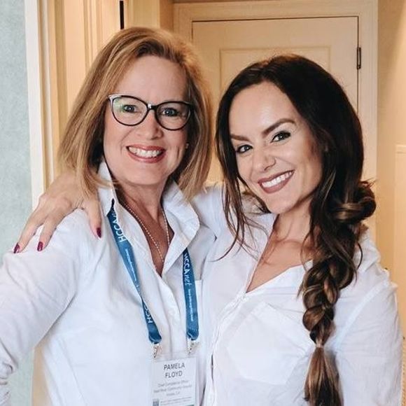 Meet your Posher, Pamela - Picture 1 of 1